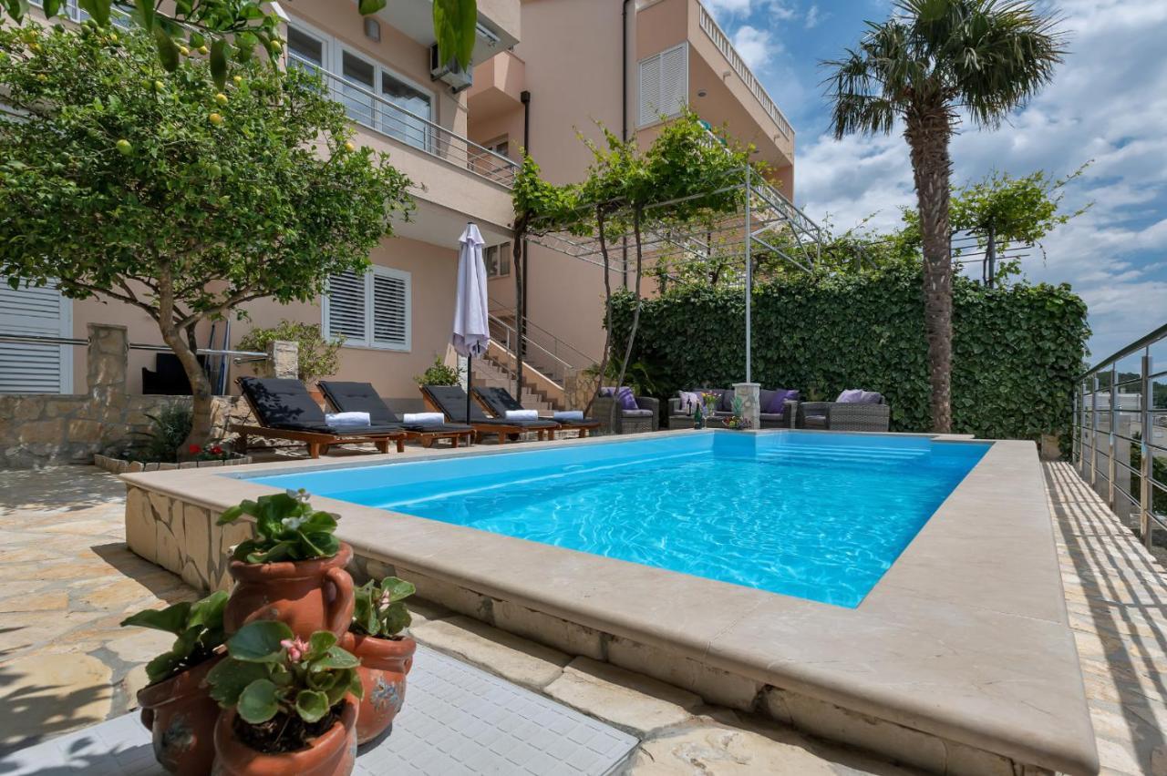 Villa Sukara Makarska Eksteriør billede