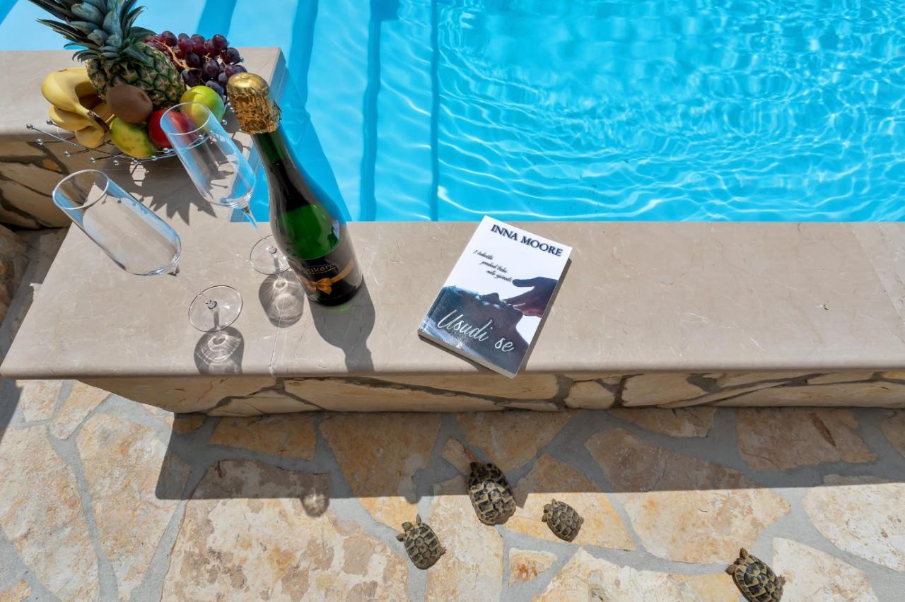 Villa Sukara Makarska Eksteriør billede